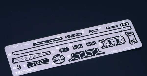 Tamiya Japanese Navy Submarine I-400 — image 17 of 17