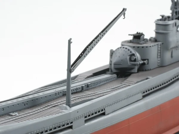 Tamiya Japanese Navy Submarine I-400 — image 8 of 17