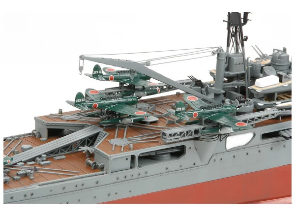 Tamiya 1/350 Japanese Heavy Cruiser Tone — image 3 of 12
