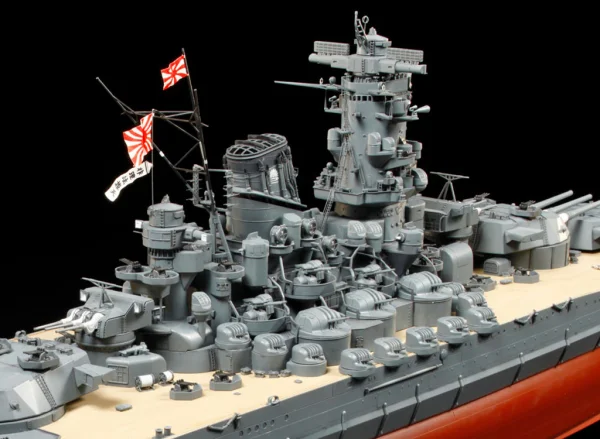 Tamiya 1/350 Ijn Yamato — image 4 of 16