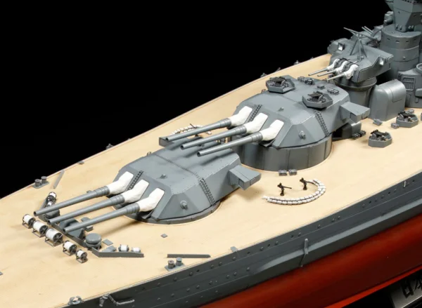 Tamiya 1/350 Ijn Yamato — image 2 of 16