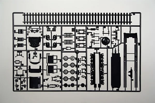 Italeri Schwere Guterzuglokomotive Baurehin