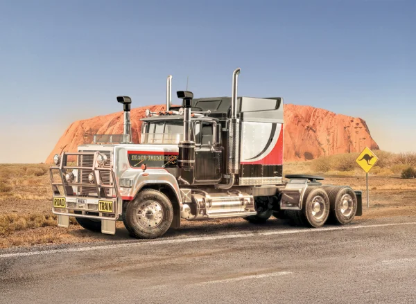 Italeri Black Thunder Australian Truck