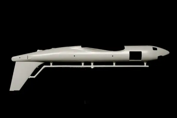 Italeri KC-135 R/FR Stratotanker — image 14 of 14