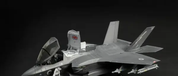 Italeri F-35B Lightning II &mdash; image 3 of 10