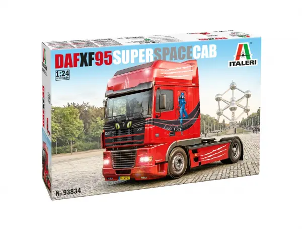 Italeri DAF XF 95 Super Space Cab — image 13 of 15