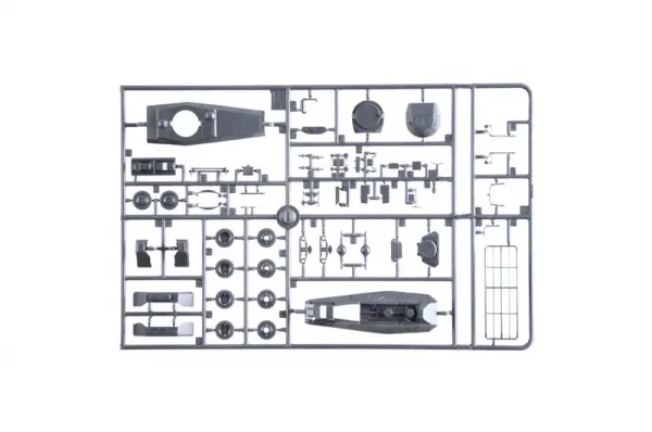Italeri Sd.Kfz. 232. 6 Rad — image 12 of 12