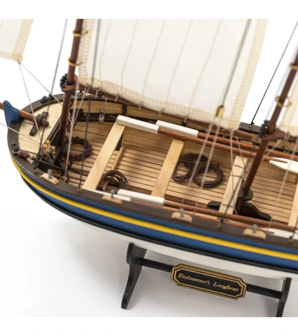 Artesania New H.M.S. EndeavourS Longboat**** — image 5 of 18