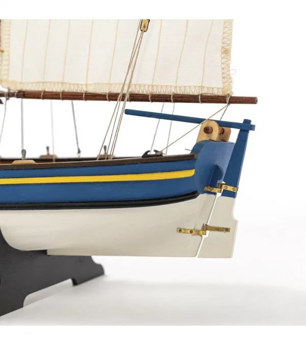 Artesania New H.M.S. EndeavourS Longboat**** — image 18 of 18