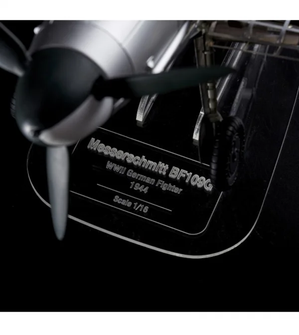 Artesania 1:16 Messerschmitt Bf109 Metal Kit — image 5 of 17