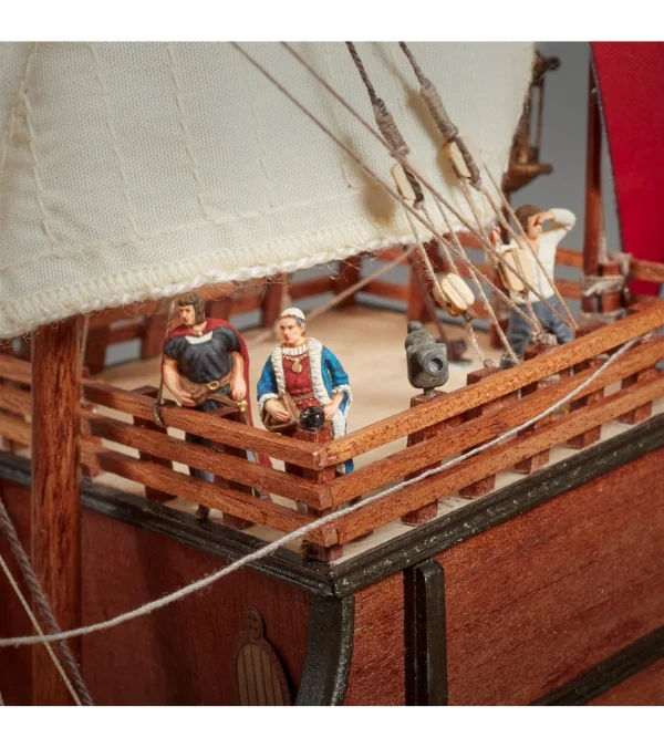 Artesania 10 Die Cast Crew Figurines &mdash; image 6 of 6