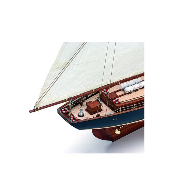 Artesania Bluenose II &mdash; image 12 of 18