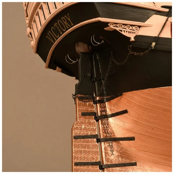 HMS Victory 1:84 Ship of the Line Trafalgar (Closed Hull Version)