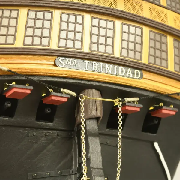 Artesania Santisma Trinidad Trafalgar 1:84 — image 3 of 16