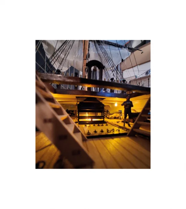 1/48 Master & Commanders HMS Surprise — image 9 of 20