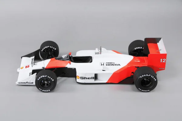 Beemax 1:12 McLaren MP4/4 Senna Model Kit (HC-BX12002)