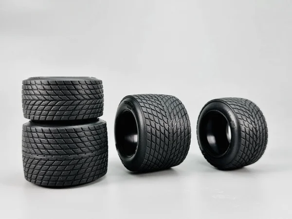 1:12 McLaren MP4/4 Senna Formula One Car — image 9 of 11