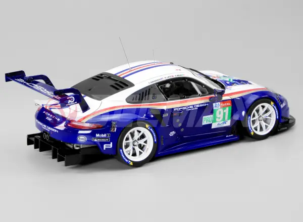 Porsche 911 GTE Le Mans 2018 — image 3 of 3