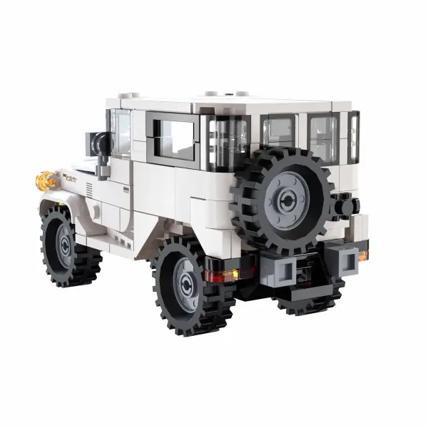 Toyota 1:24 FJ40 Land Cruiser - 373 pcs &mdash; image 8 of 10
