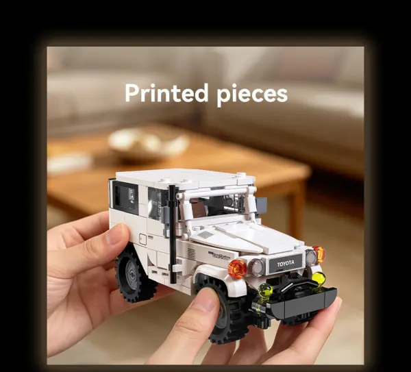 Toyota 1:24 FJ40 Land Cruiser - 373 pcs &mdash; image 5 of 10