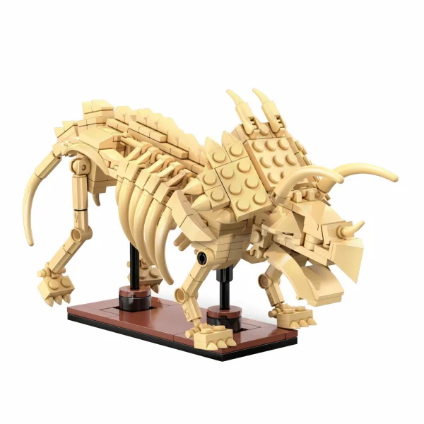 Dinosaur Fossils: Triceratops &mdash; image 5 of 8