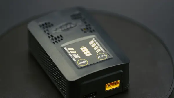 ANSMANNEasy Charger NiMH/LiPo 4A — image 2 of 4