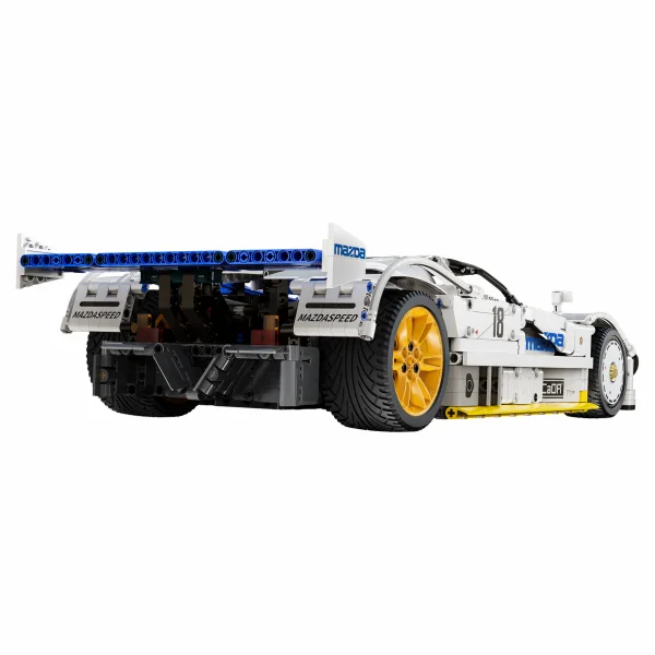 1:10 Mazda 787B Race Car - 1797 pcs — image 6 of 7