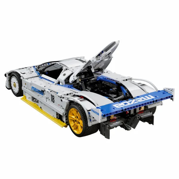 1:10 Mazda 787B Race Car - 1797 pcs — image 5 of 7