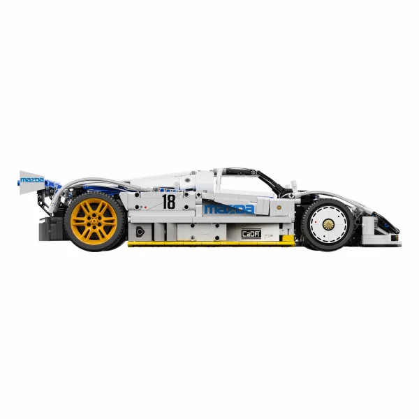1:10 Mazda 787B Race Car - 1797 pcs — image 7 of 7