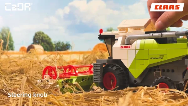 CLAAS Dominator 370 Combine Harvester - 348 pcs &mdash; image 2 of 14