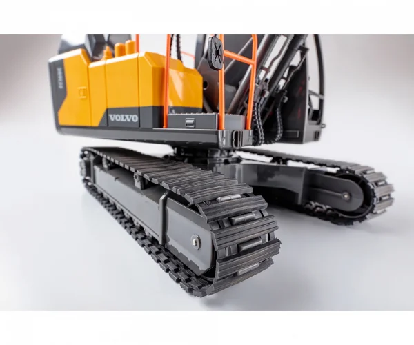 Carson 1:16 Excavator Volvo 2.4Ghz 100 RTR
