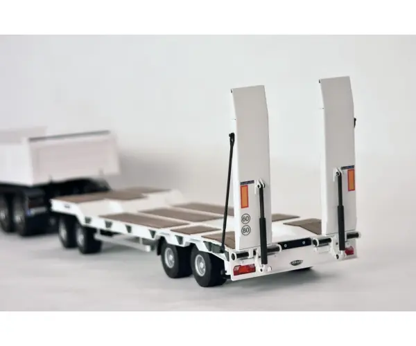 Carson Goldhofer TU4 Flatbed Trailer — image 3 of 4