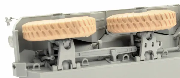 Dragon 1/35 British Armored Car Saladin &mdash; image 12 of 14