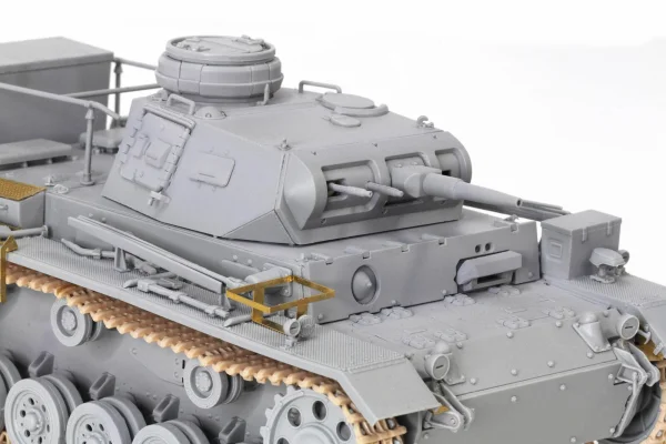 Dragon 1/35 Dak Pz.Bef.Wg III Ausf H