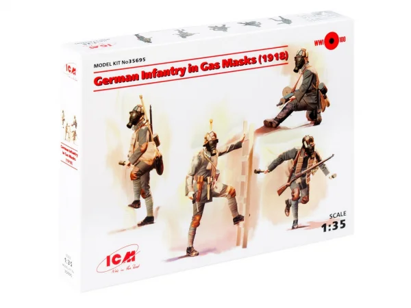 German Infantry in Gas Masks (1918) (4 figures)