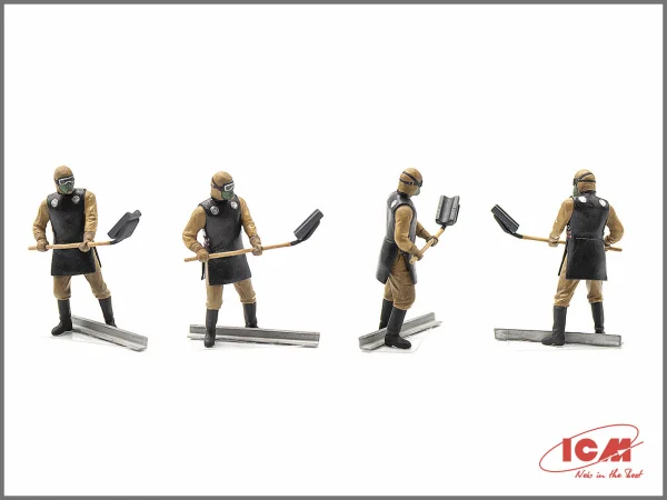 Chernobyl #3 Rubble Cleaners (5 Figures)