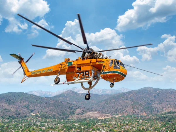 Sikorsky S-64E Skycrane - Firefighting Helicopter