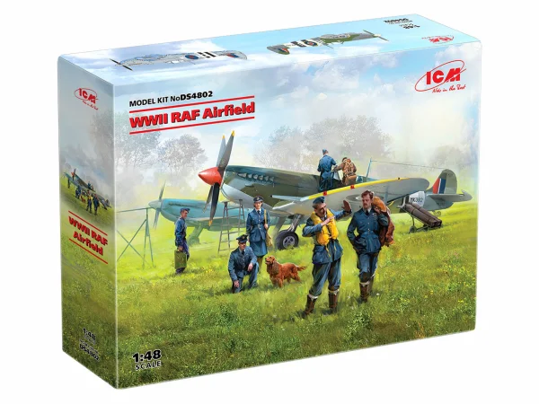 WWII RAF Airfield Diorama Set with 7 Figures & 2 Spitfires