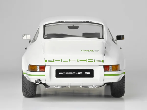 White Porsche 911 Carrera RS 2.7 1:8 Scale Full Metal Kit
