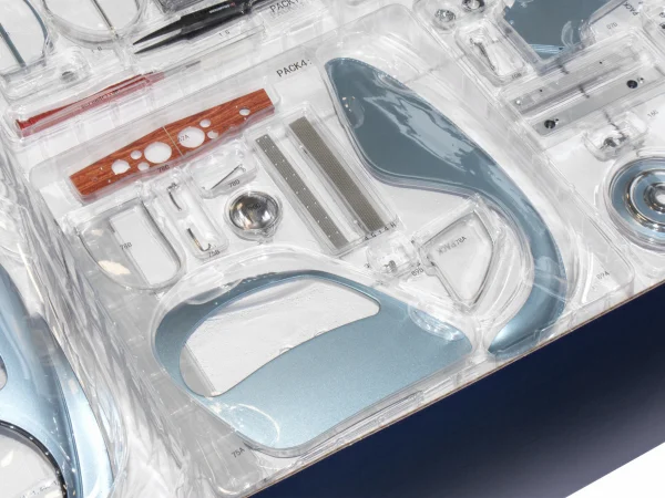 IXO Full Kit Bugatti SC57 Atlantic 1:8 Scale Metal Kit
