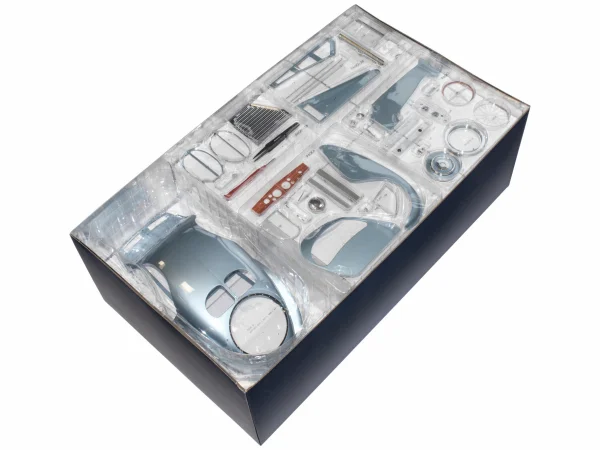 IXO Full Kit Bugatti SC57 Atlantic 1:8 Scale Metal Kit