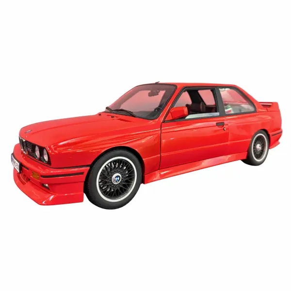 BMW E30 M3 Red 1:8 Scale Metal & Plastic Kit