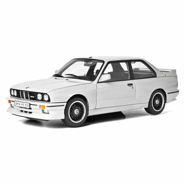 BMW E30 M3 White 1:8 Scale Metal & Plastic Kit