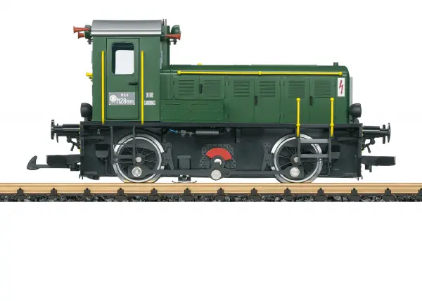 LGB Märklin Works Diesel Loco in Györ MÁV M28.1001 — image 2 of 5