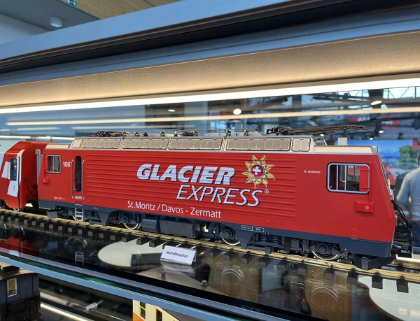 LGB MGB Electric Loco HGe 4/4 II Ep VI with Rack