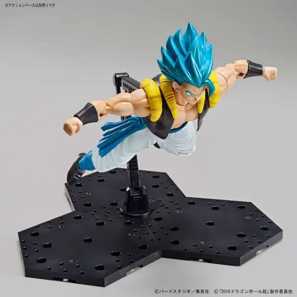 Figure-Rise Standard Super Saiyan God Super Saiyan Gogeta — image 3 of 13