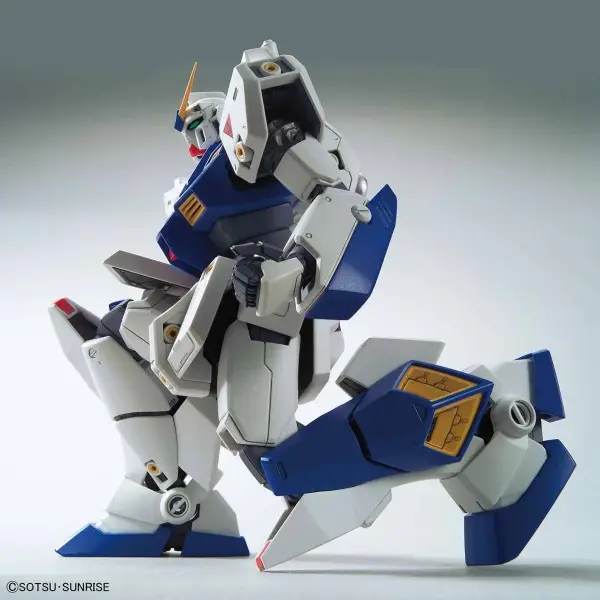 MG 1:100 Gundam NT-1 Version 2.0 — image 6 of 8