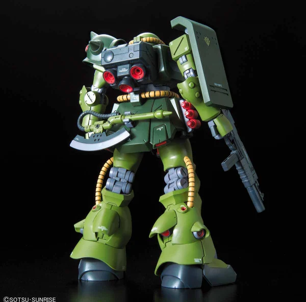 RE/100 1:100 Zaku II FZ — image 7 of 9