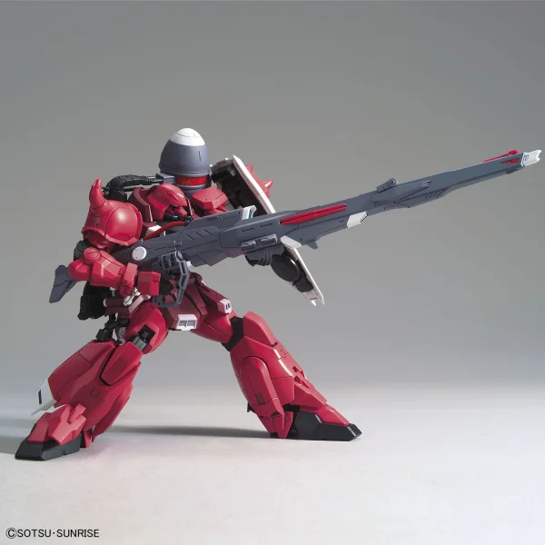 MG 1:100 Gunner Zaku Warrior (Lunamaria Hawke Custom) — image 8 of 11