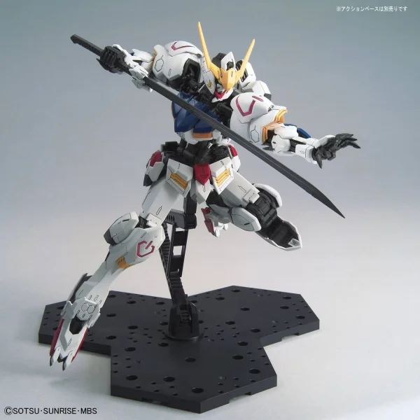 MG 1:100 Gundam Barbatos — image 15 of 15